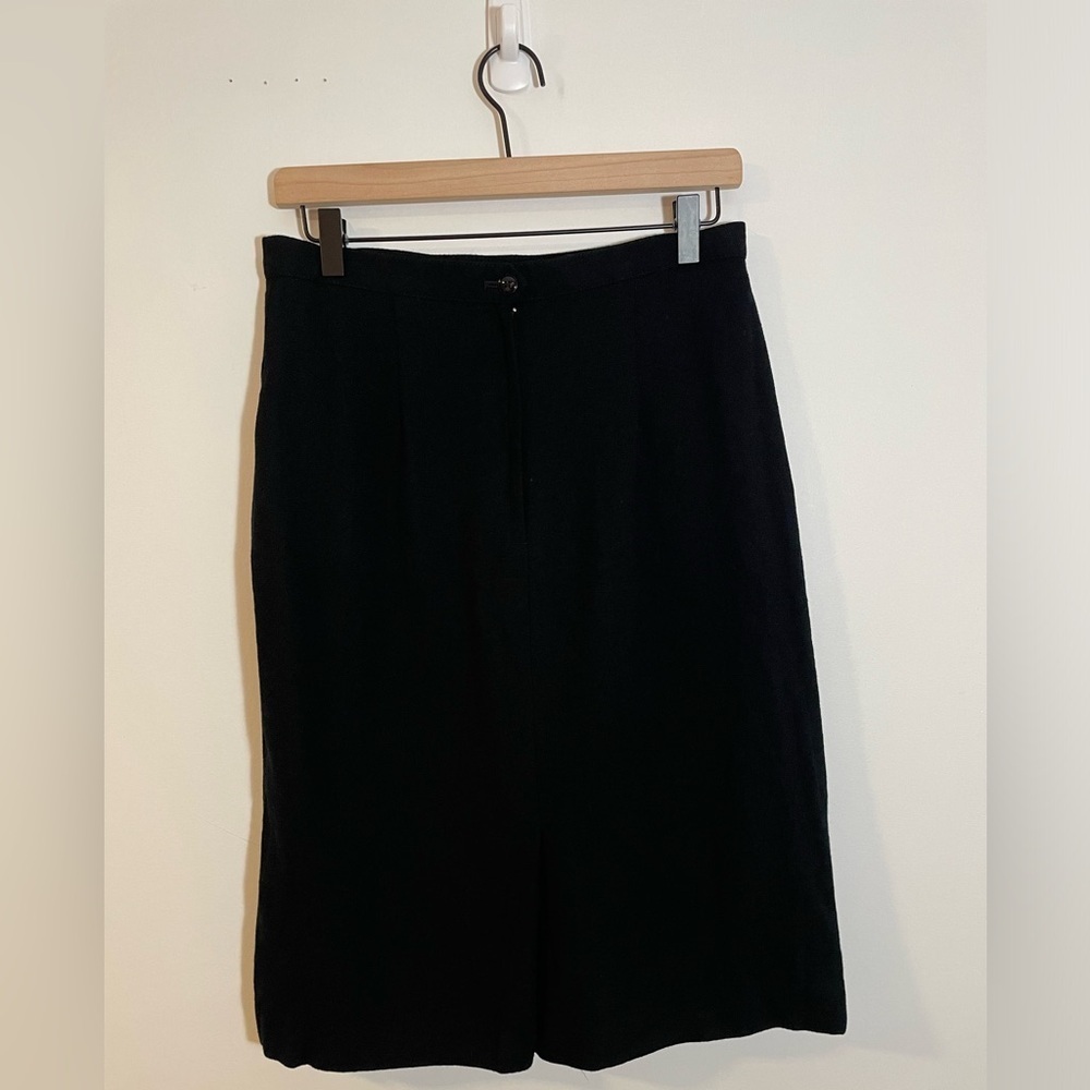 Vintage Black 100% Wool Fully Lined Pencil Skirt, Size 12, Has Pockets! - Picture 4 of 11